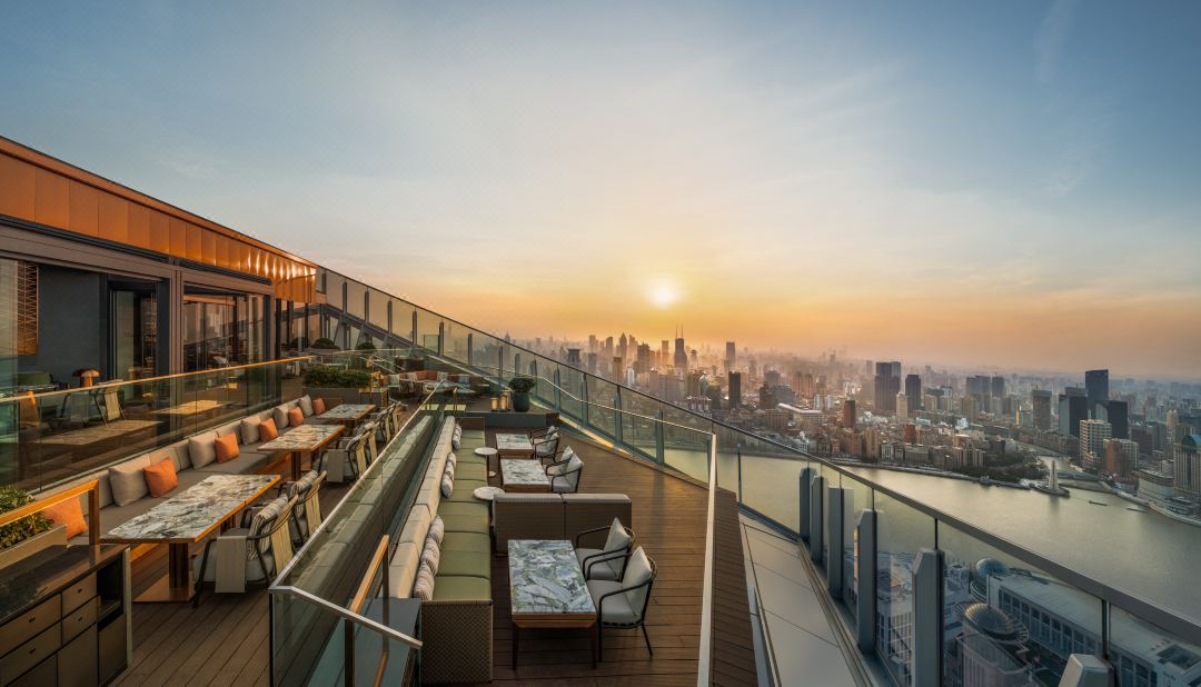 上海浦东丽思卡尔顿酒店外观图